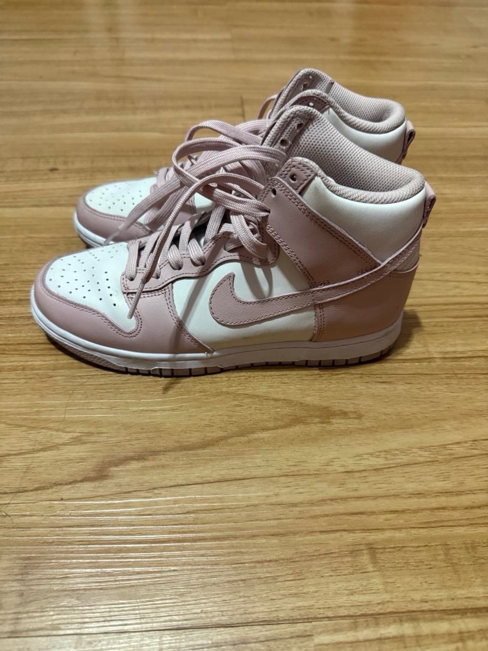 Nike Women's High-Top Sneakers in Light Pink and White